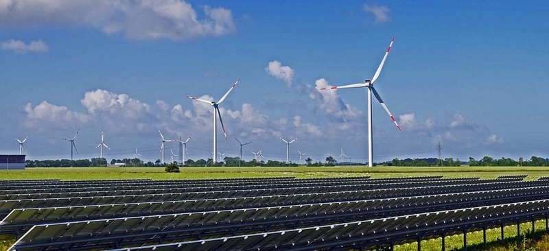 Solar and Wind: Cheapest Sources of Power in Most of the World