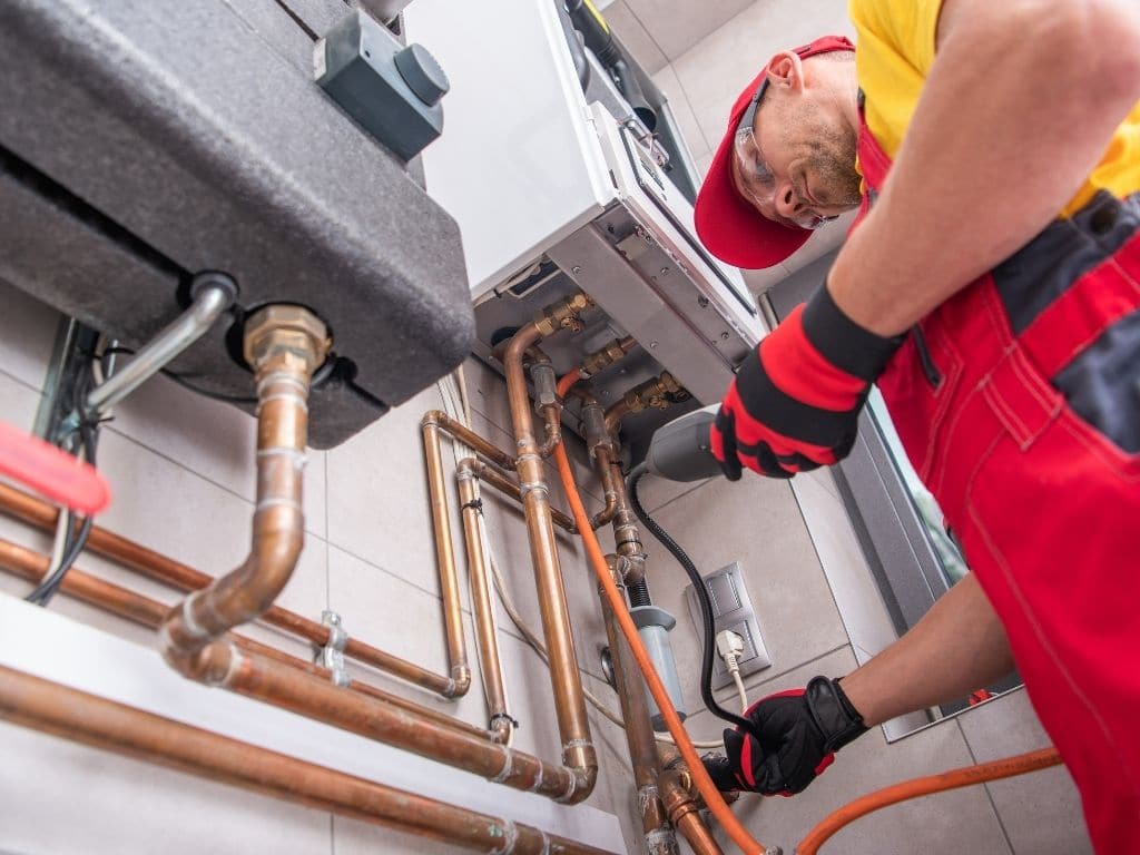 UK Offering Households £5,000 Grants to Replace Energy Intensive Gas Boilers