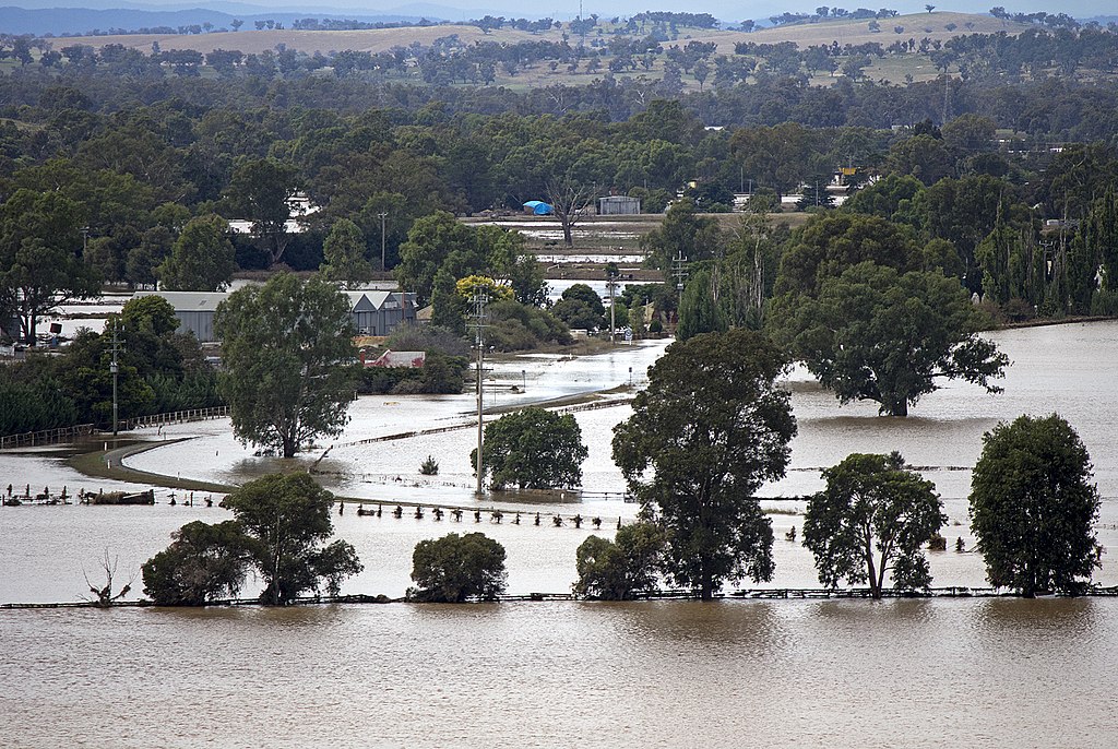 Tens of Thousands Evacuate Worst Australia Floods in Decades