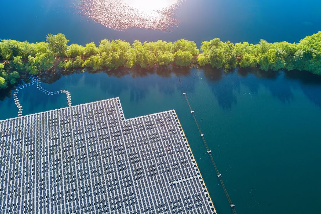 Could Floating Solar Panels Be the New Norm?