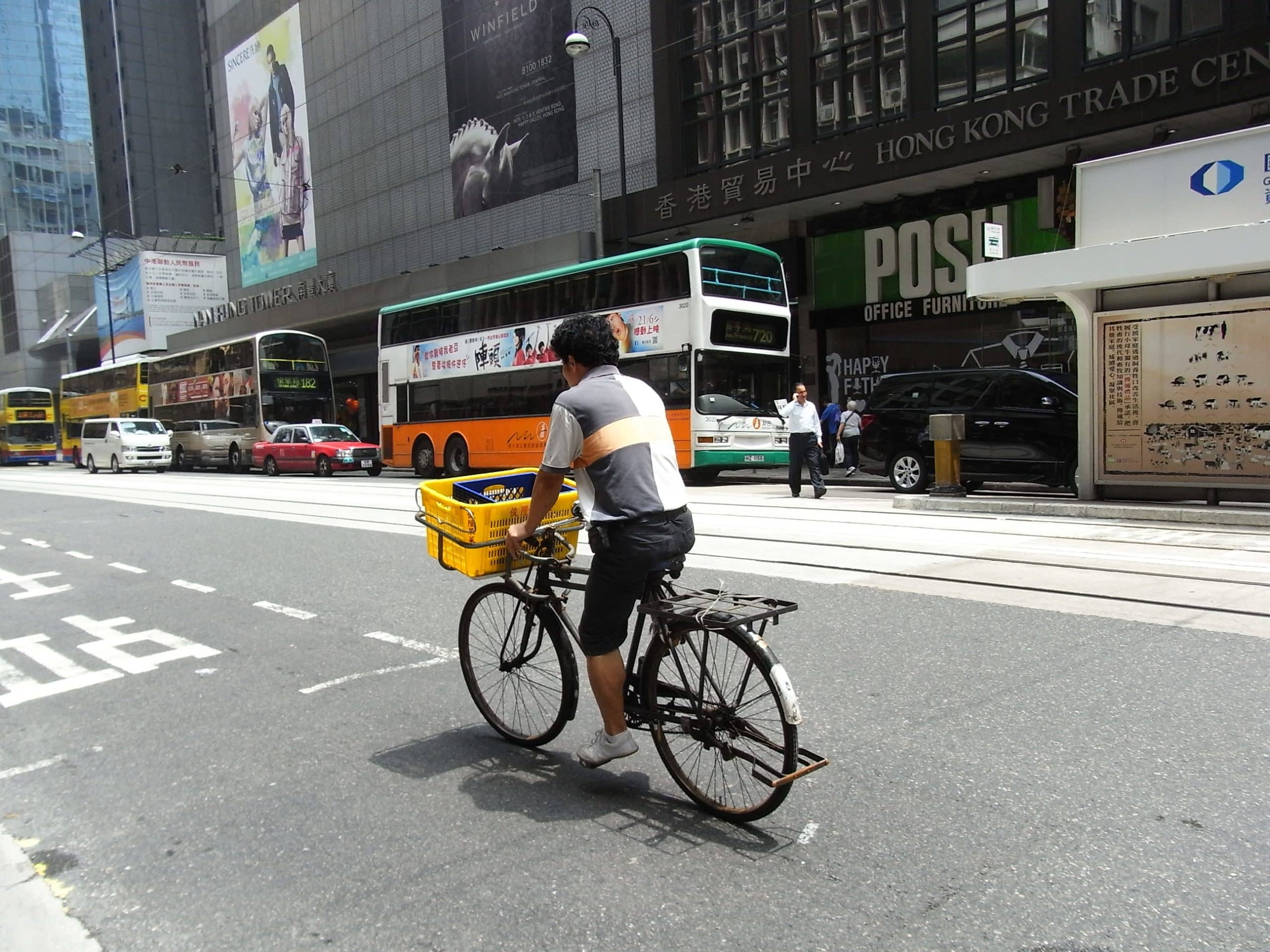 hong kong bicycle; hong kong bicycle lane; Hong Kong island